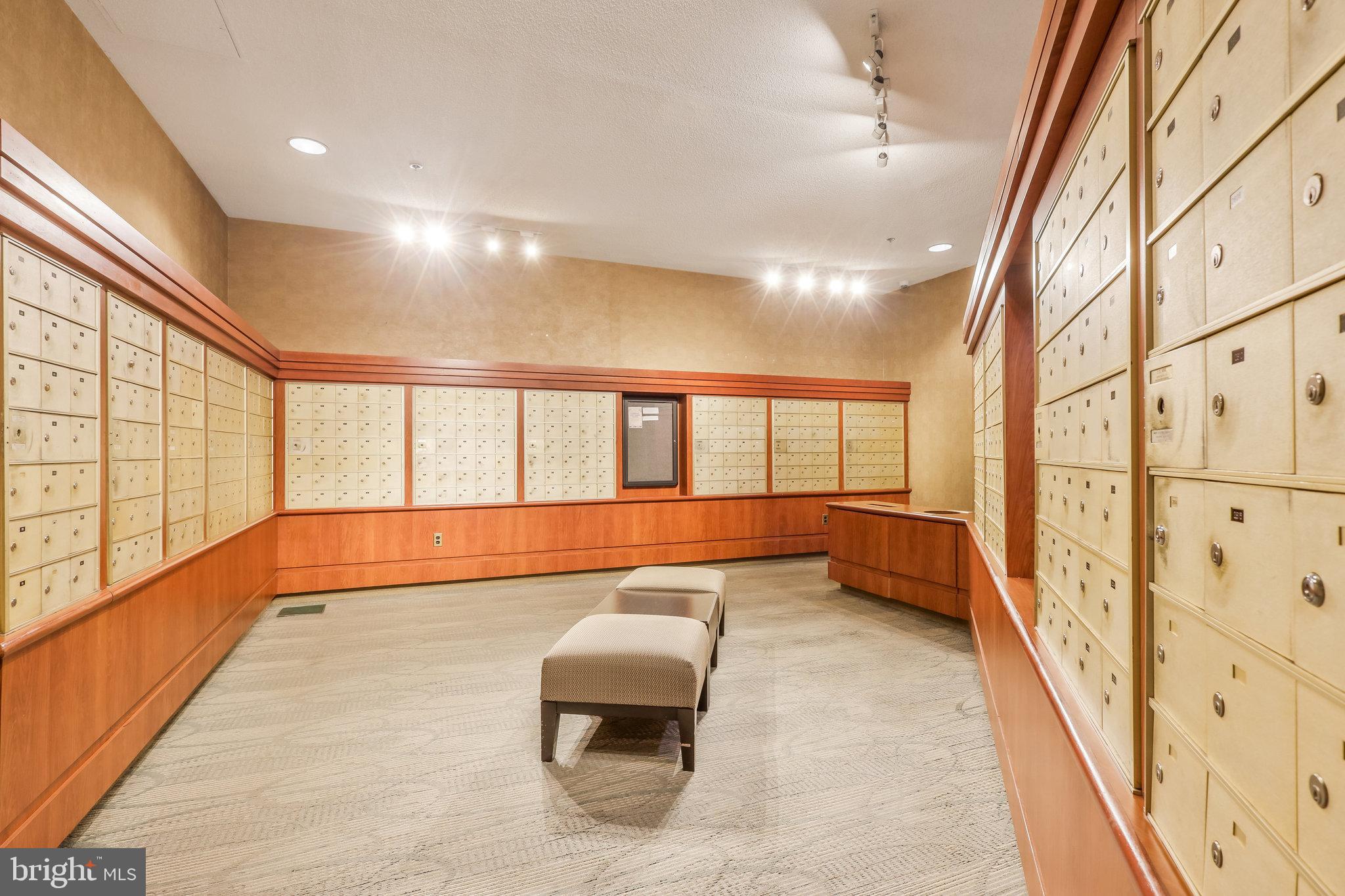 SKYLINE SQUARE CONDO - Residential