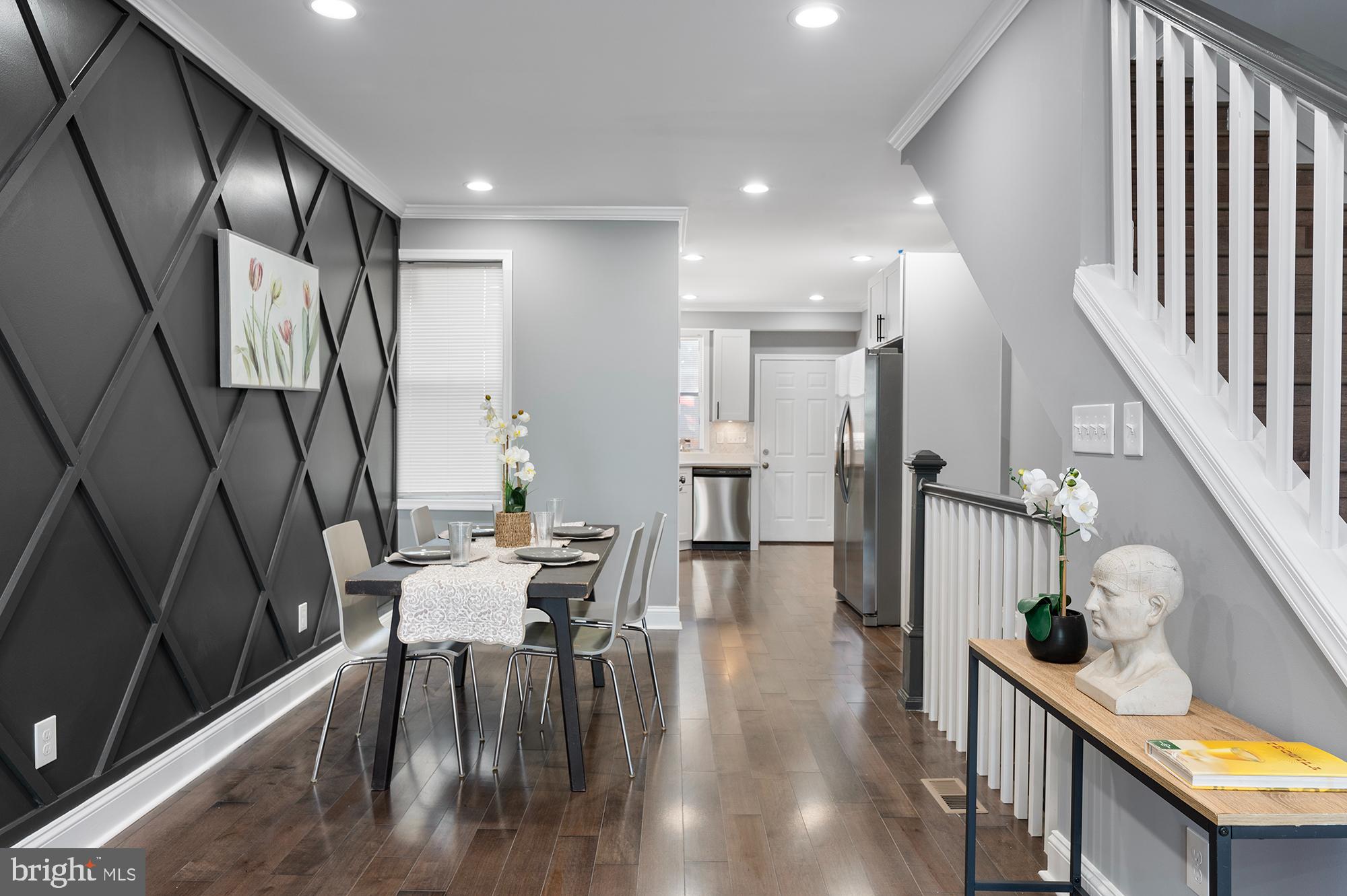 BROADWAY EAST - Residential