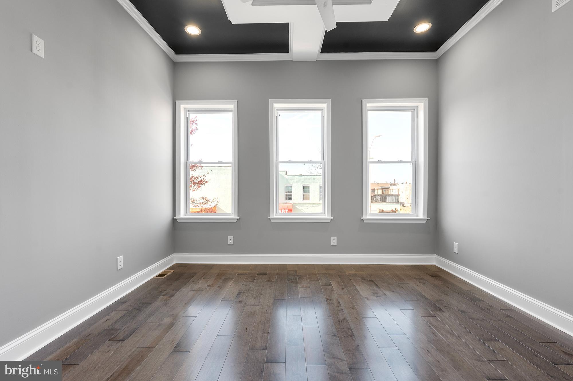 BROADWAY EAST - Residential