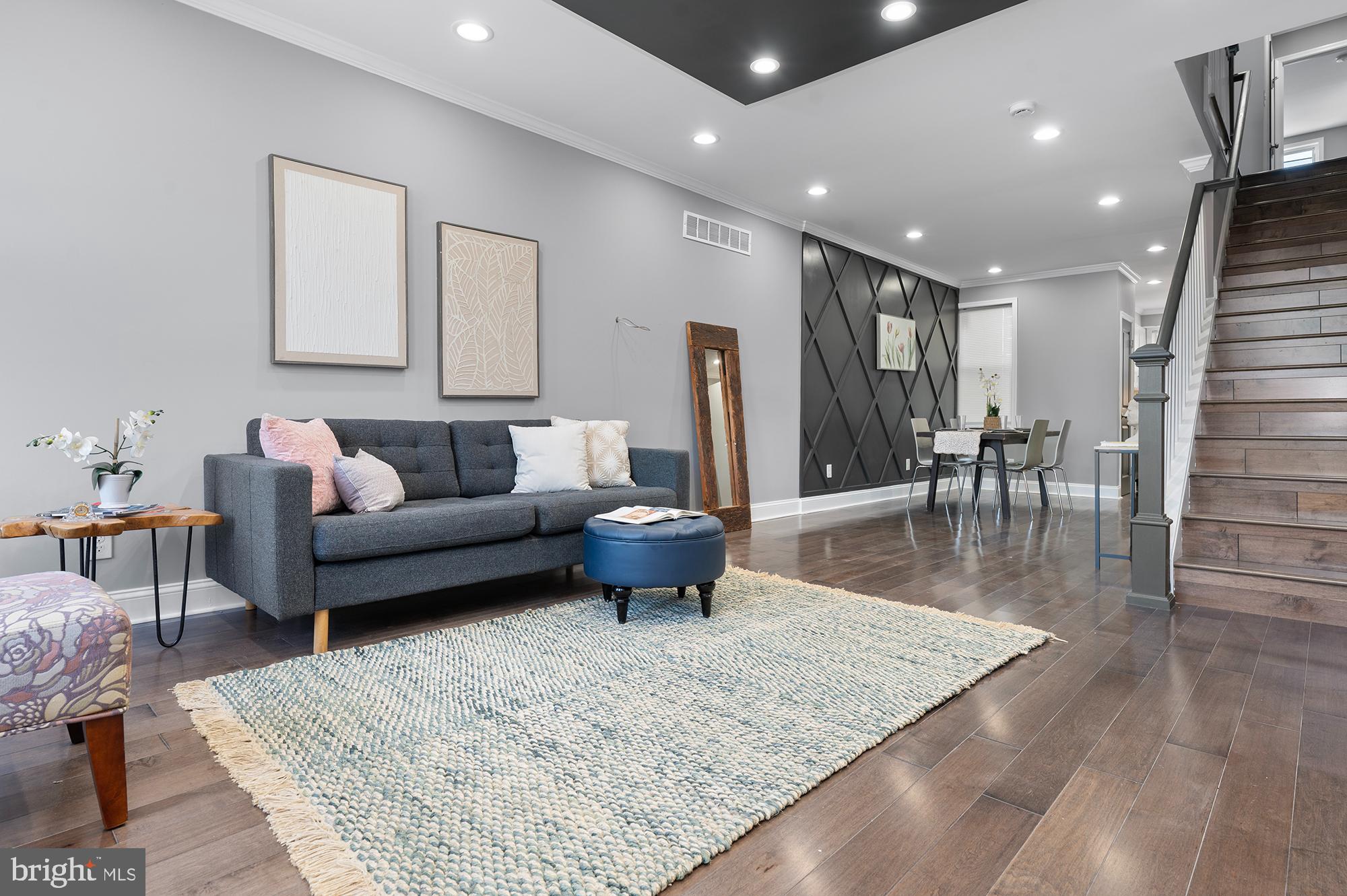 BROADWAY EAST - Residential