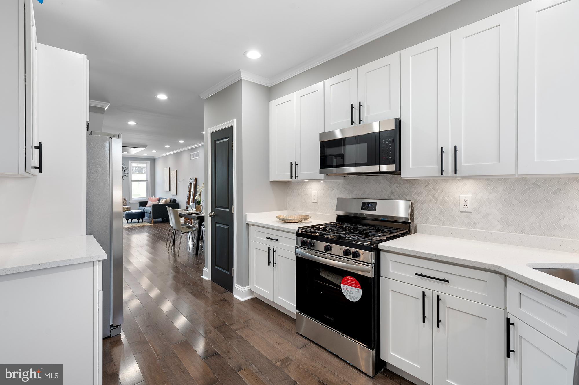 BROADWAY EAST - Residential