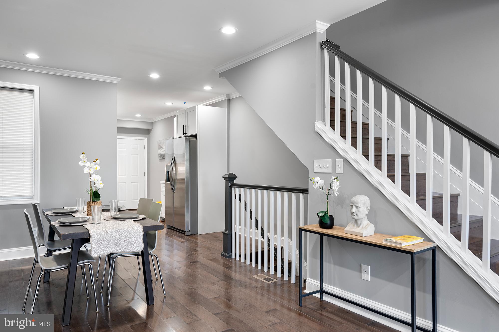 BROADWAY EAST - Residential