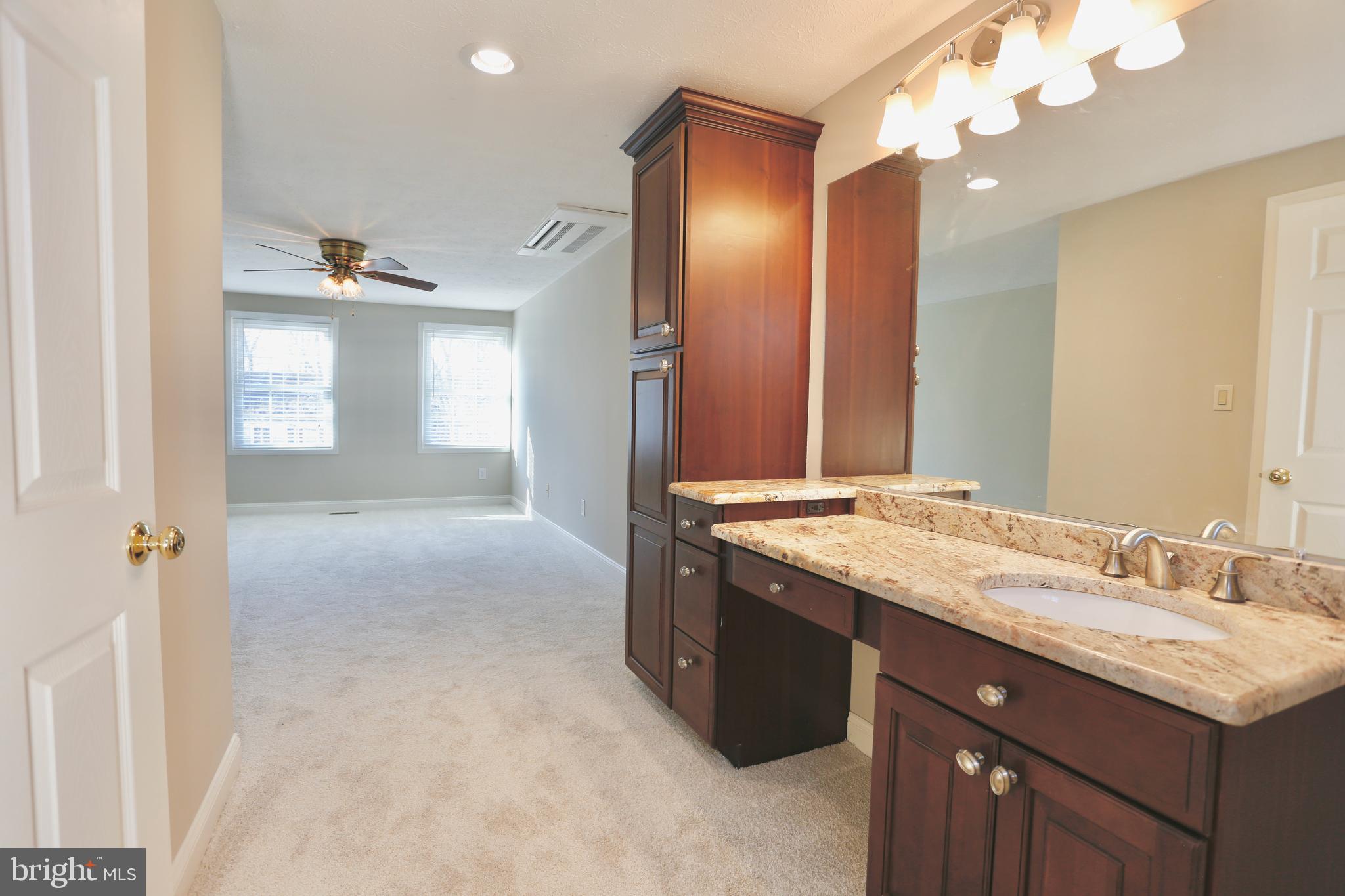 MONTCLAIR/COUNTRY CLUB - Residential