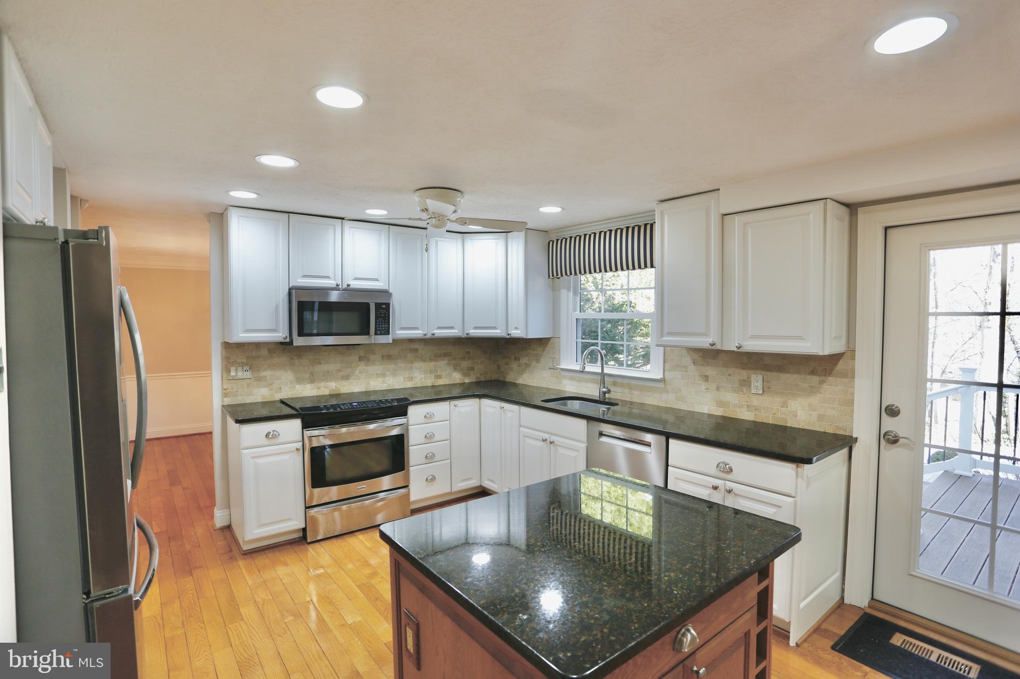 MONTCLAIR/COUNTRY CLUB - Residential