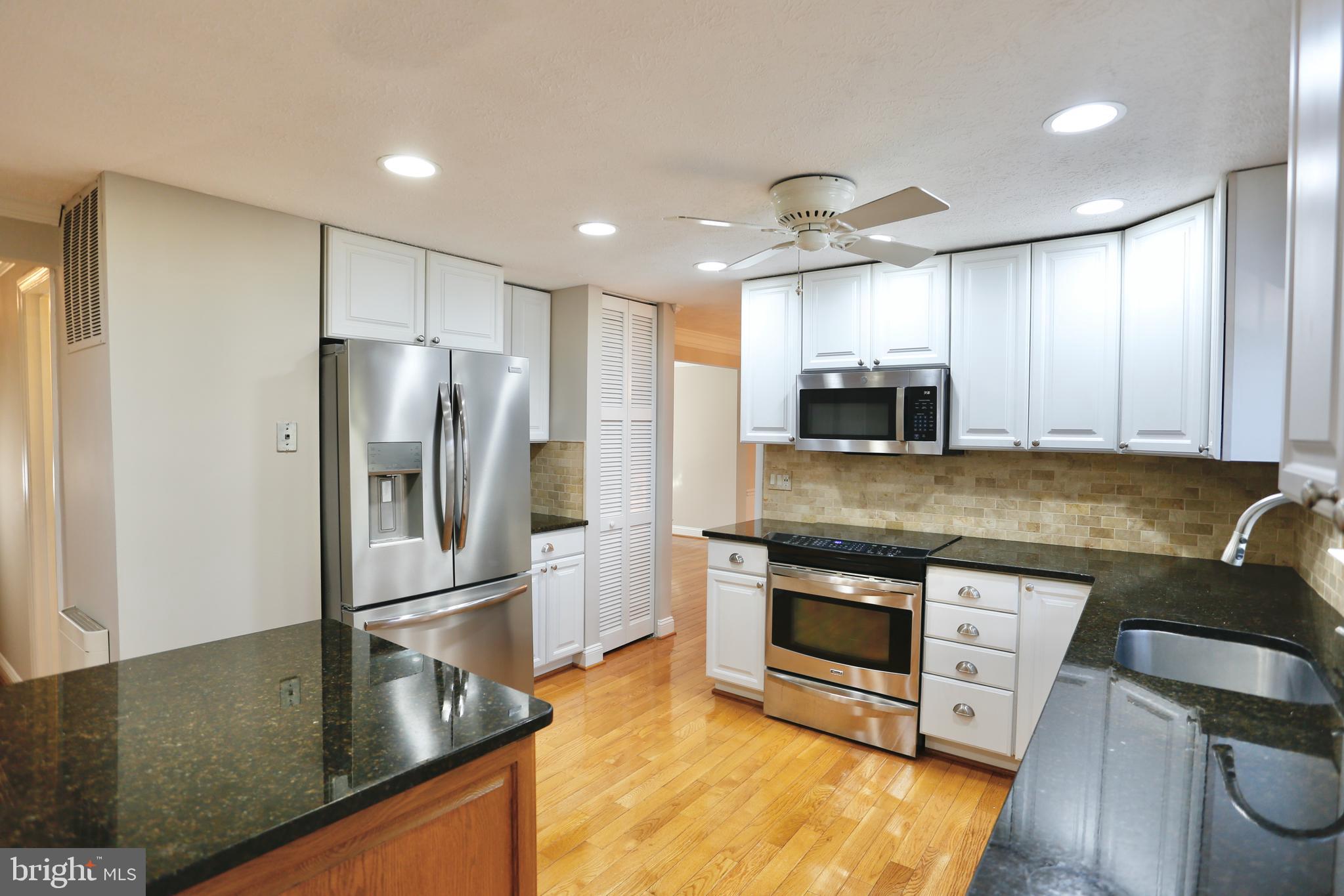 MONTCLAIR/COUNTRY CLUB - Residential