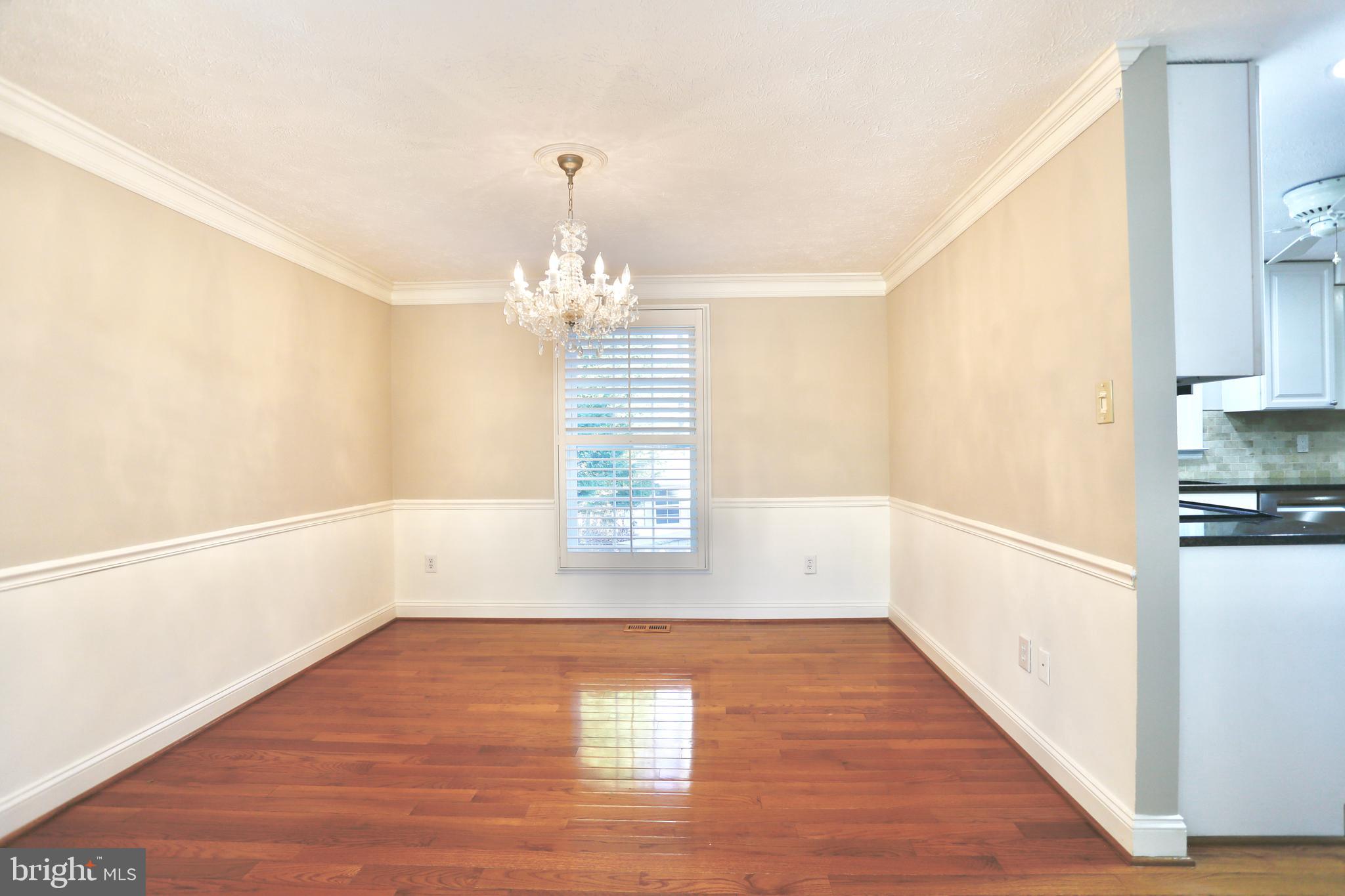 MONTCLAIR/COUNTRY CLUB - Residential