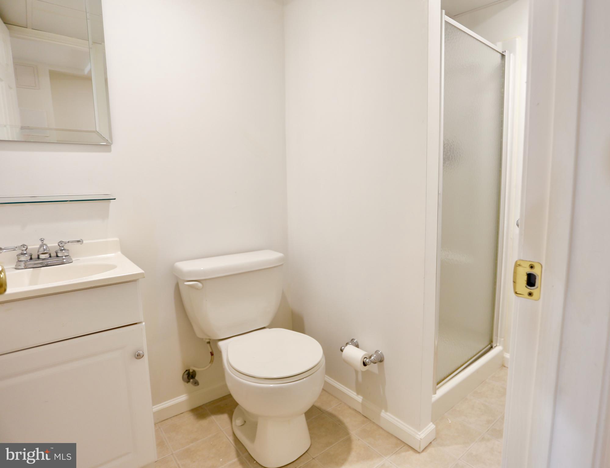 MONTCLAIR/COUNTRY CLUB - Residential