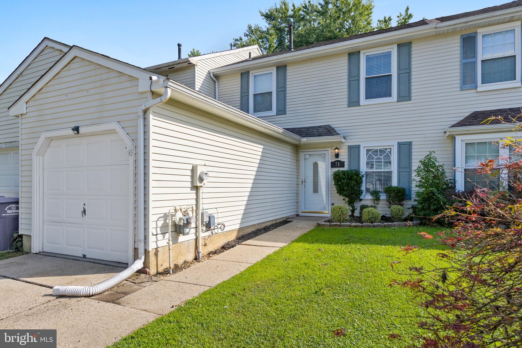 71 N HILL DRIVE