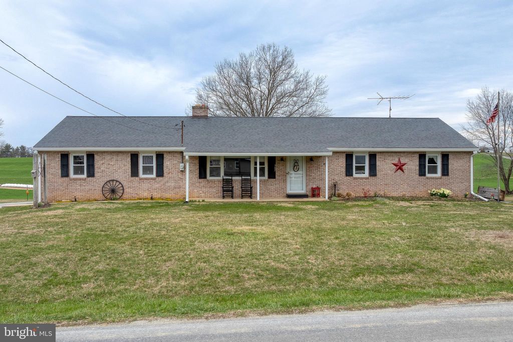 Photo of 307 Sproul Road, KIRKWOOD, PA 17536 (MLS # PALA2066456)