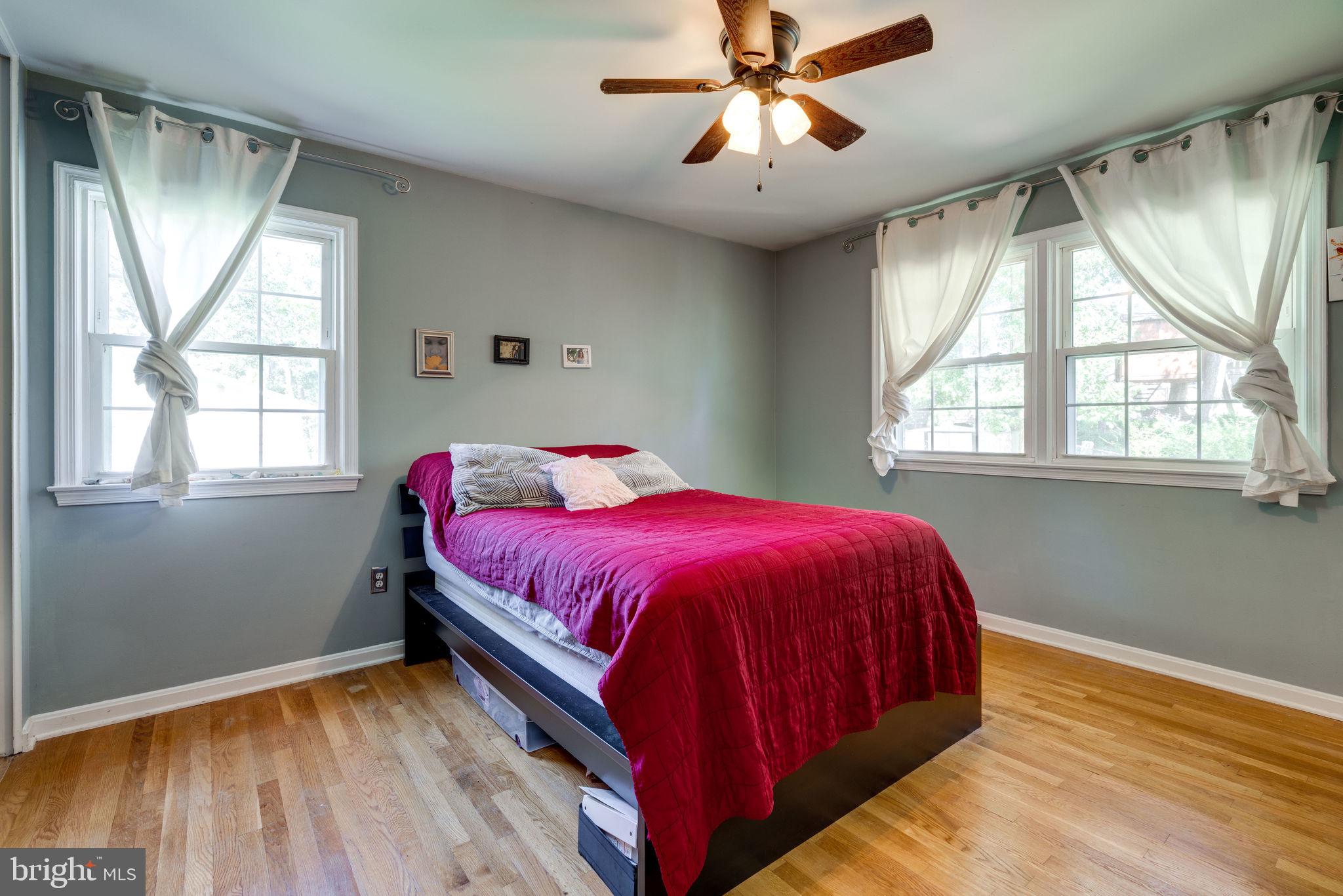 LAKE RIDGE - Residential