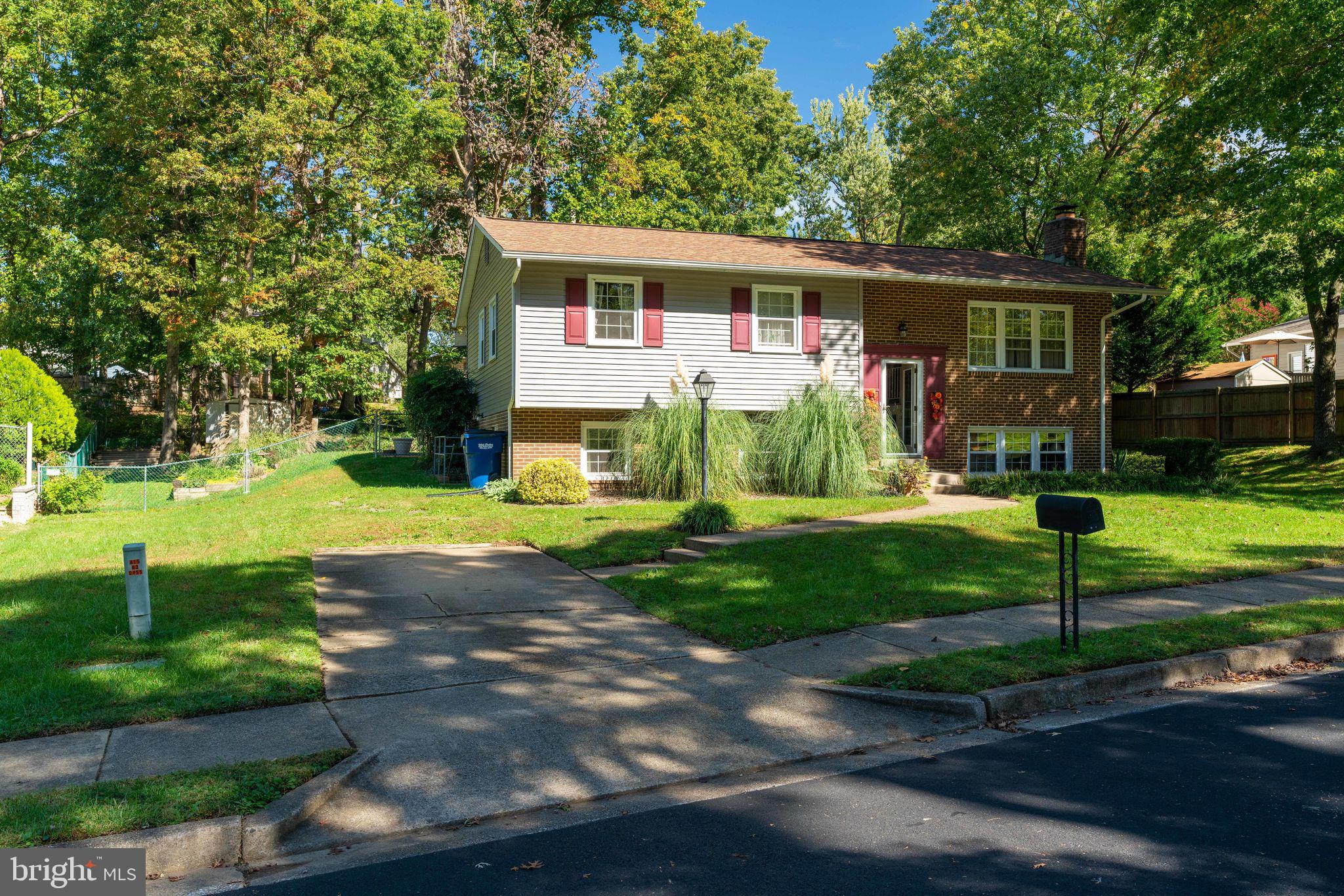 LAKE RIDGE - Residential