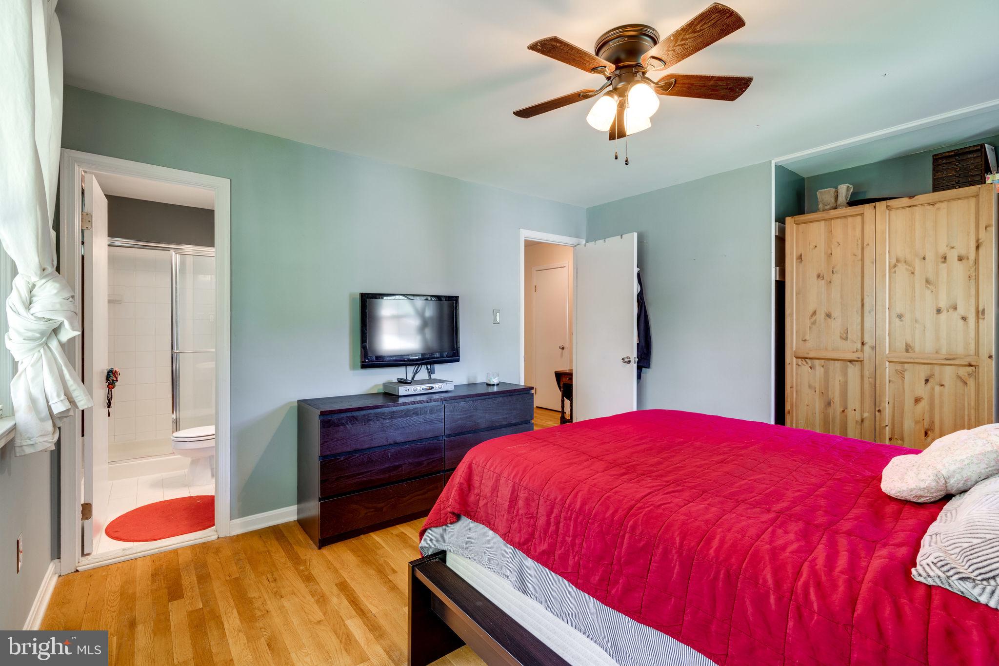 LAKE RIDGE - Residential