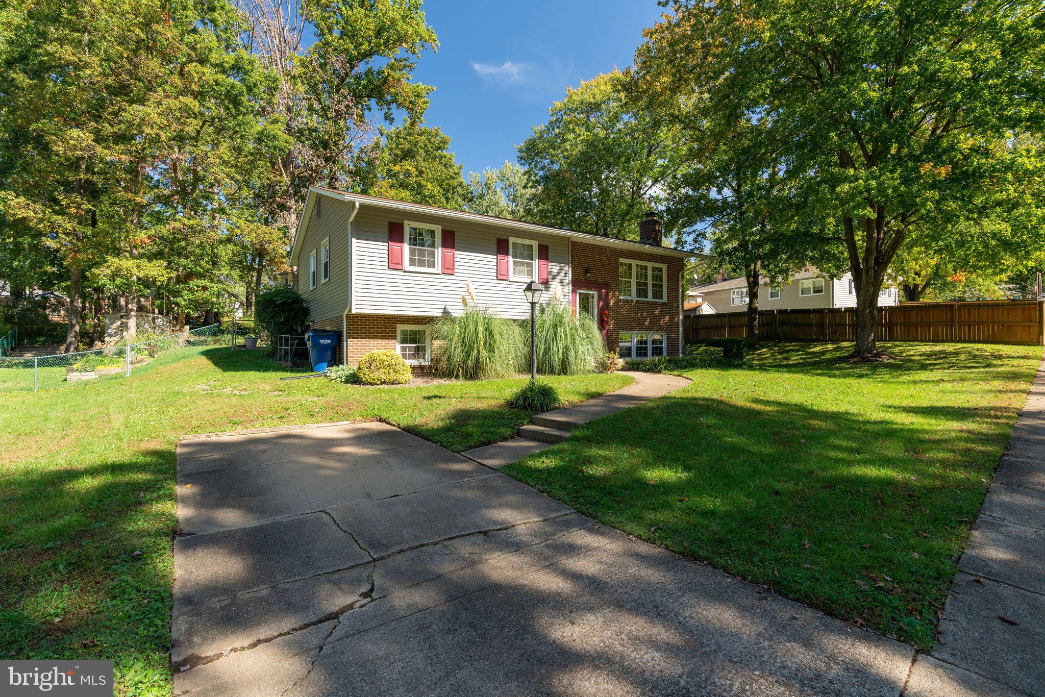 LAKE RIDGE - Residential