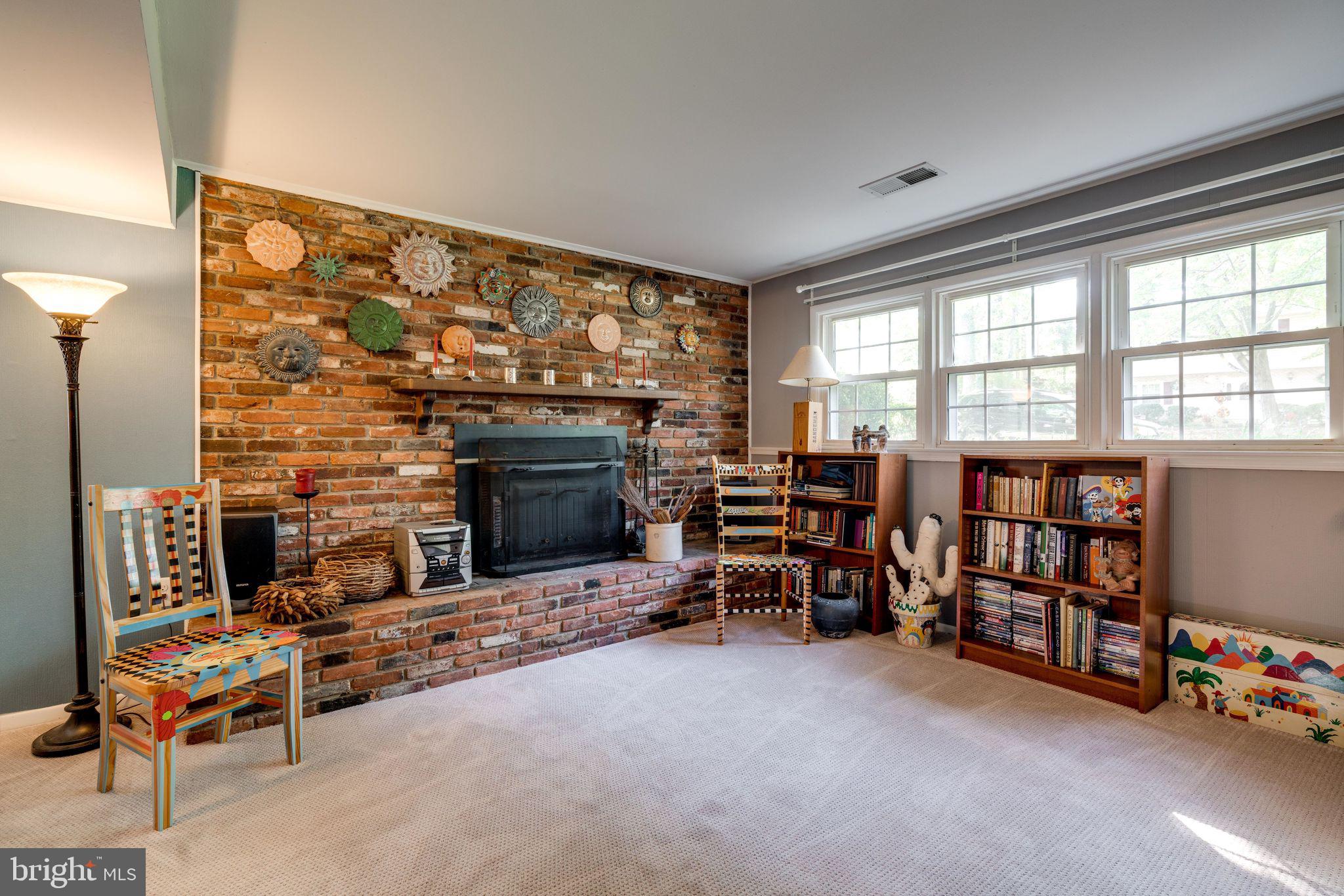 LAKE RIDGE - Residential