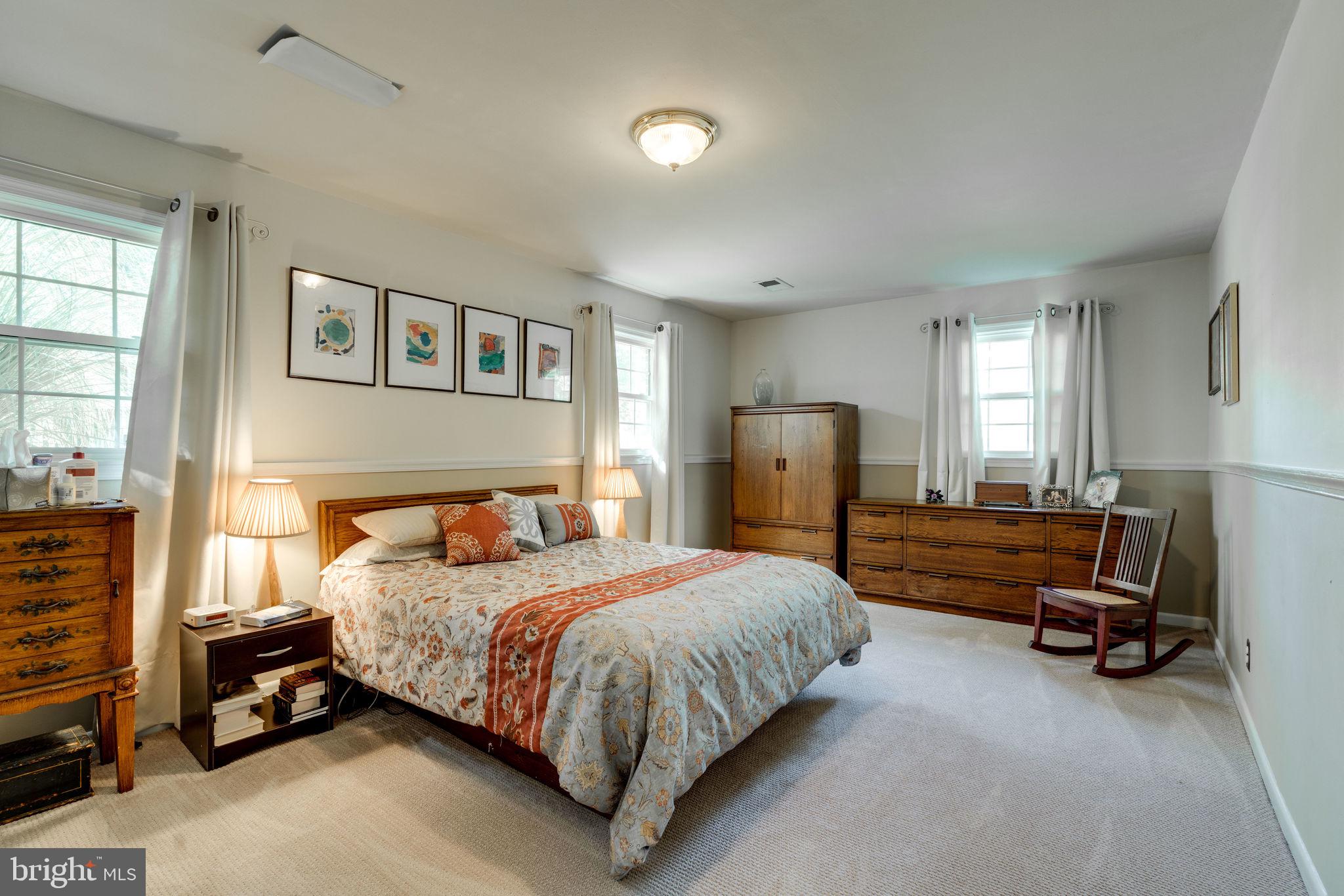 LAKE RIDGE - Residential