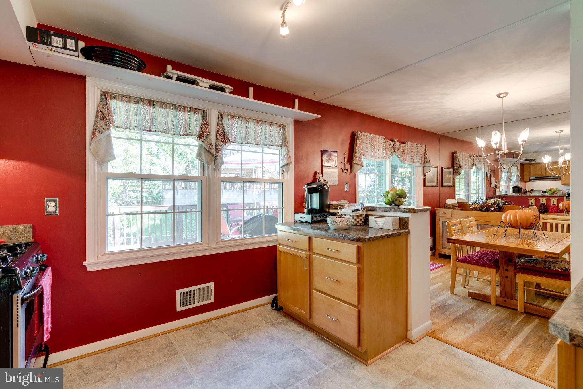 LAKE RIDGE - Residential