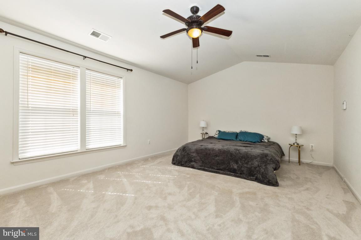 ORANGE ESTATES - Residential