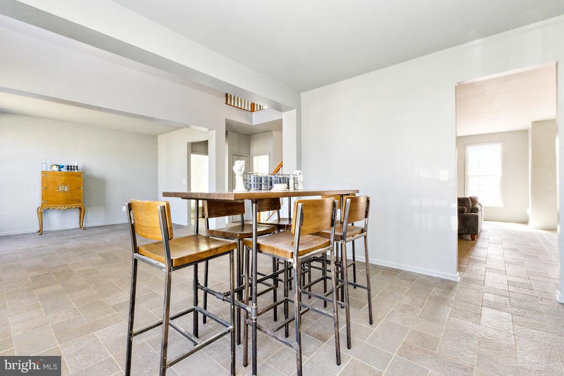 ORANGE ESTATES - Residential