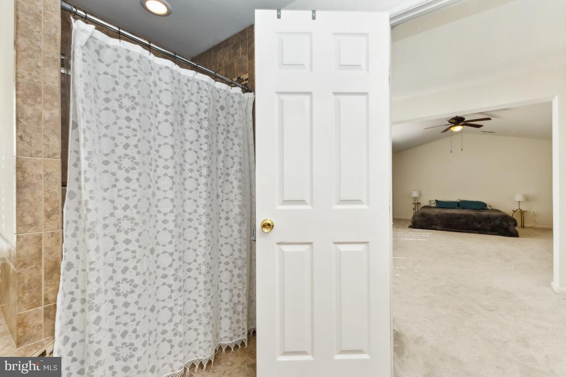 ORANGE ESTATES - Residential