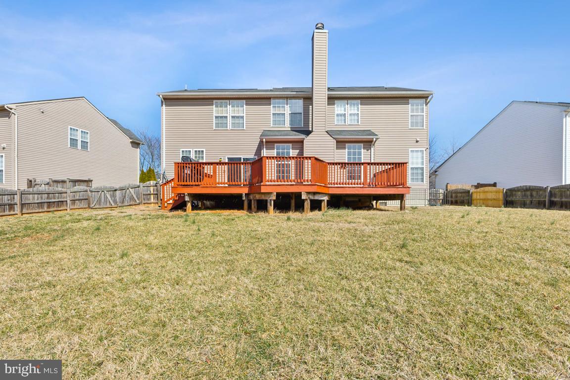 ORANGE ESTATES - Residential