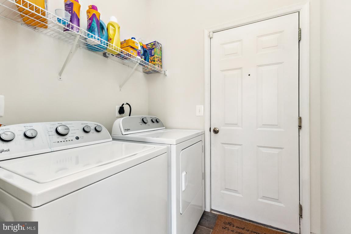 ORANGE ESTATES - Residential