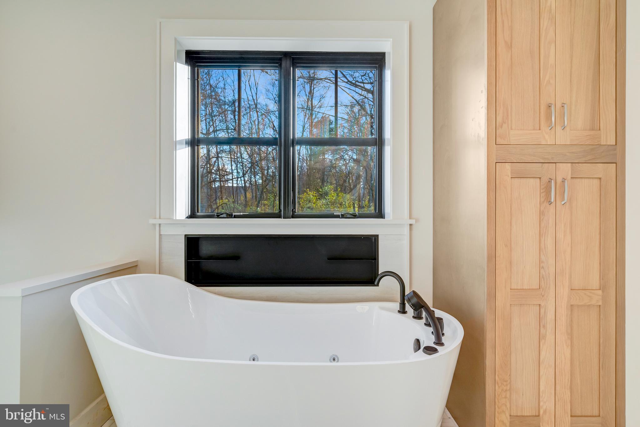 CHESTERBROOK WOODS - Residential