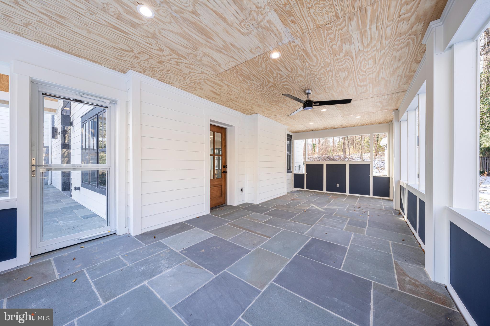 CHESTERBROOK WOODS - Residential