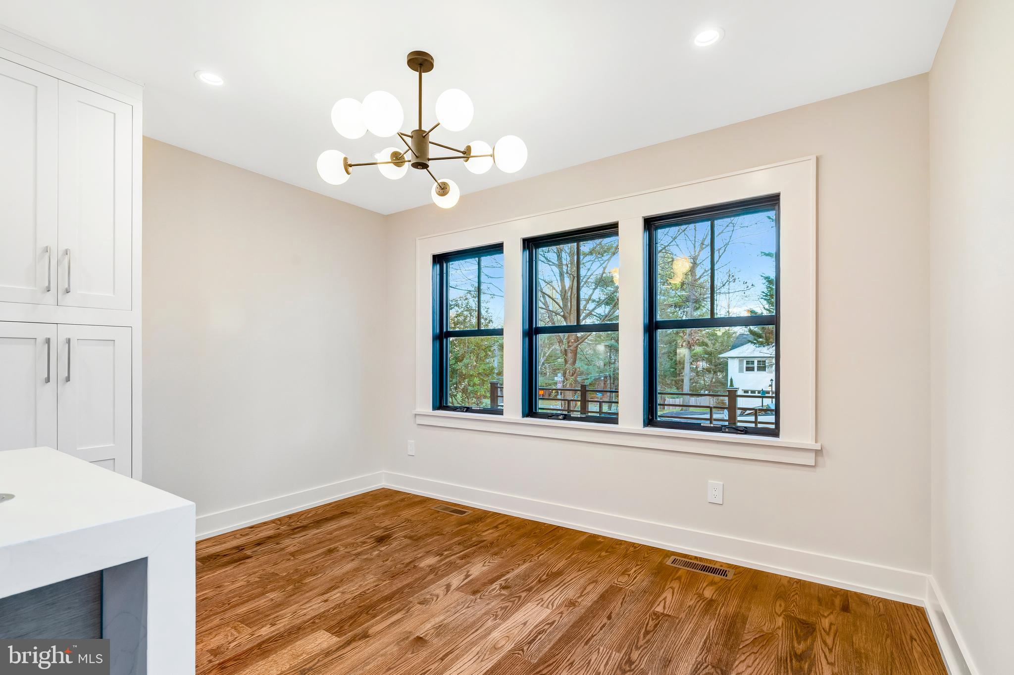 CHESTERBROOK WOODS - Residential