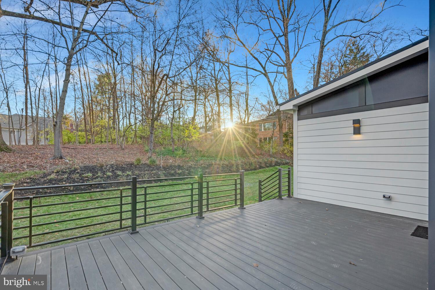 CHESTERBROOK WOODS - Residential