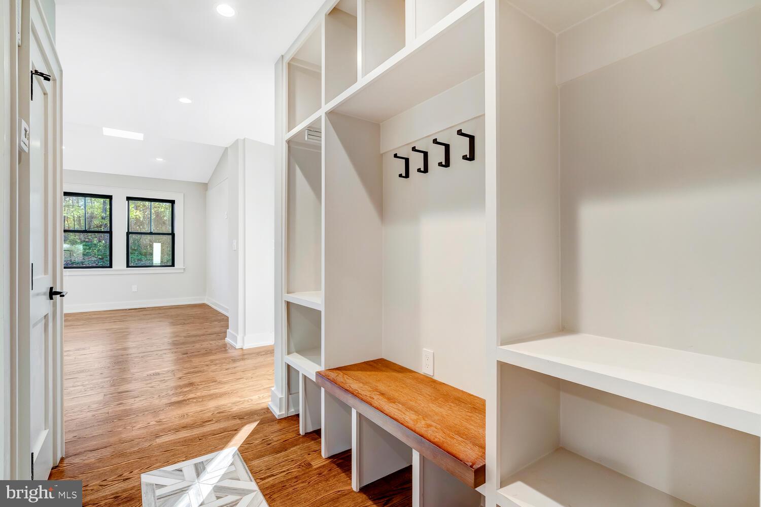 CHESTERBROOK WOODS - Residential