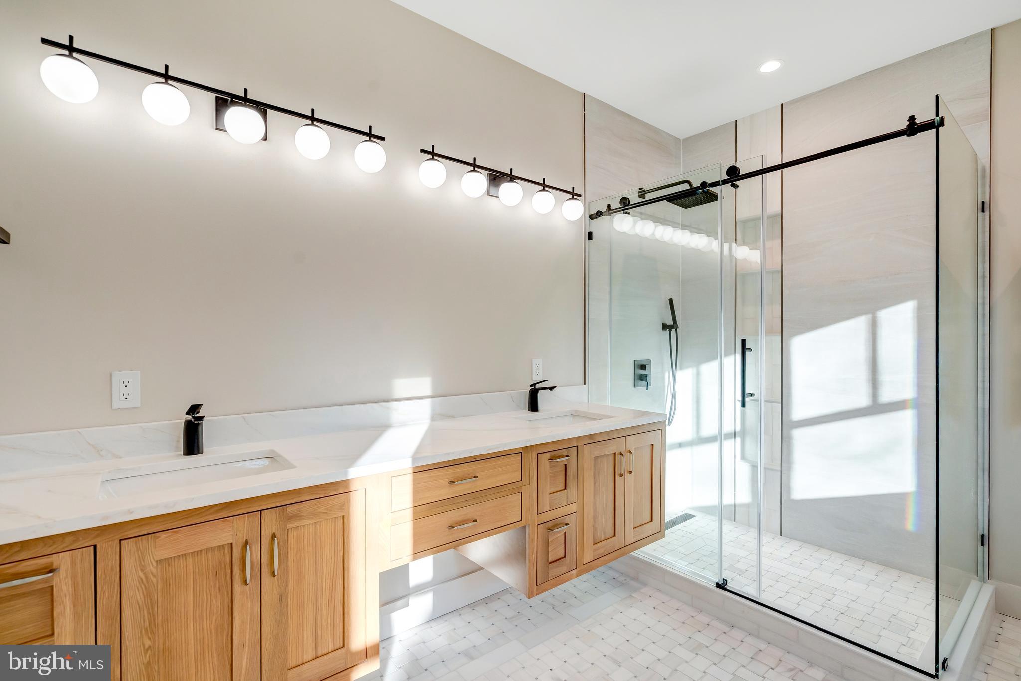 CHESTERBROOK WOODS - Residential