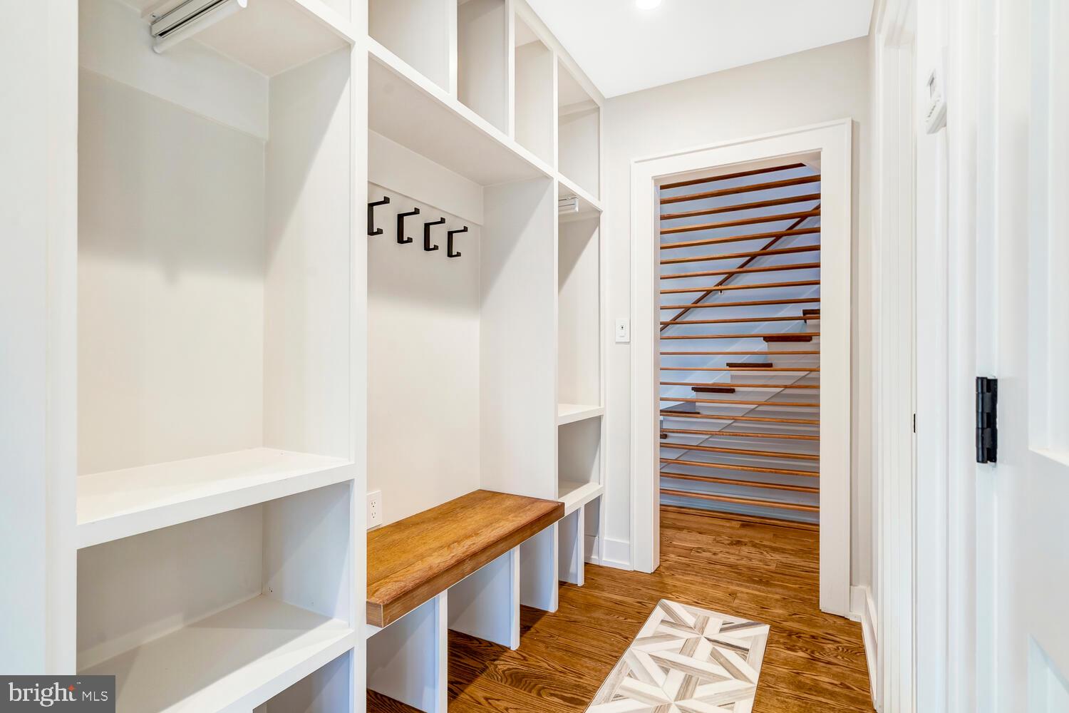 CHESTERBROOK WOODS - Residential