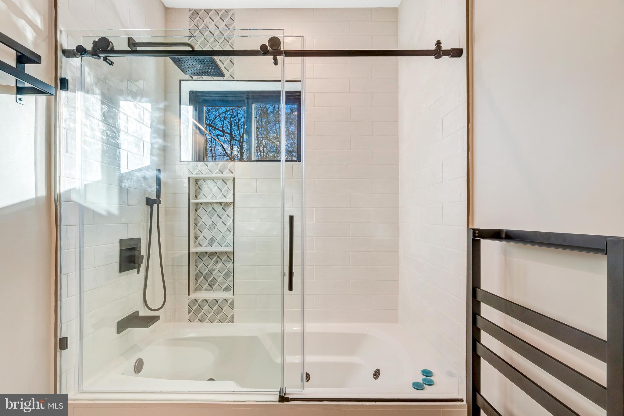 CHESTERBROOK WOODS - Residential