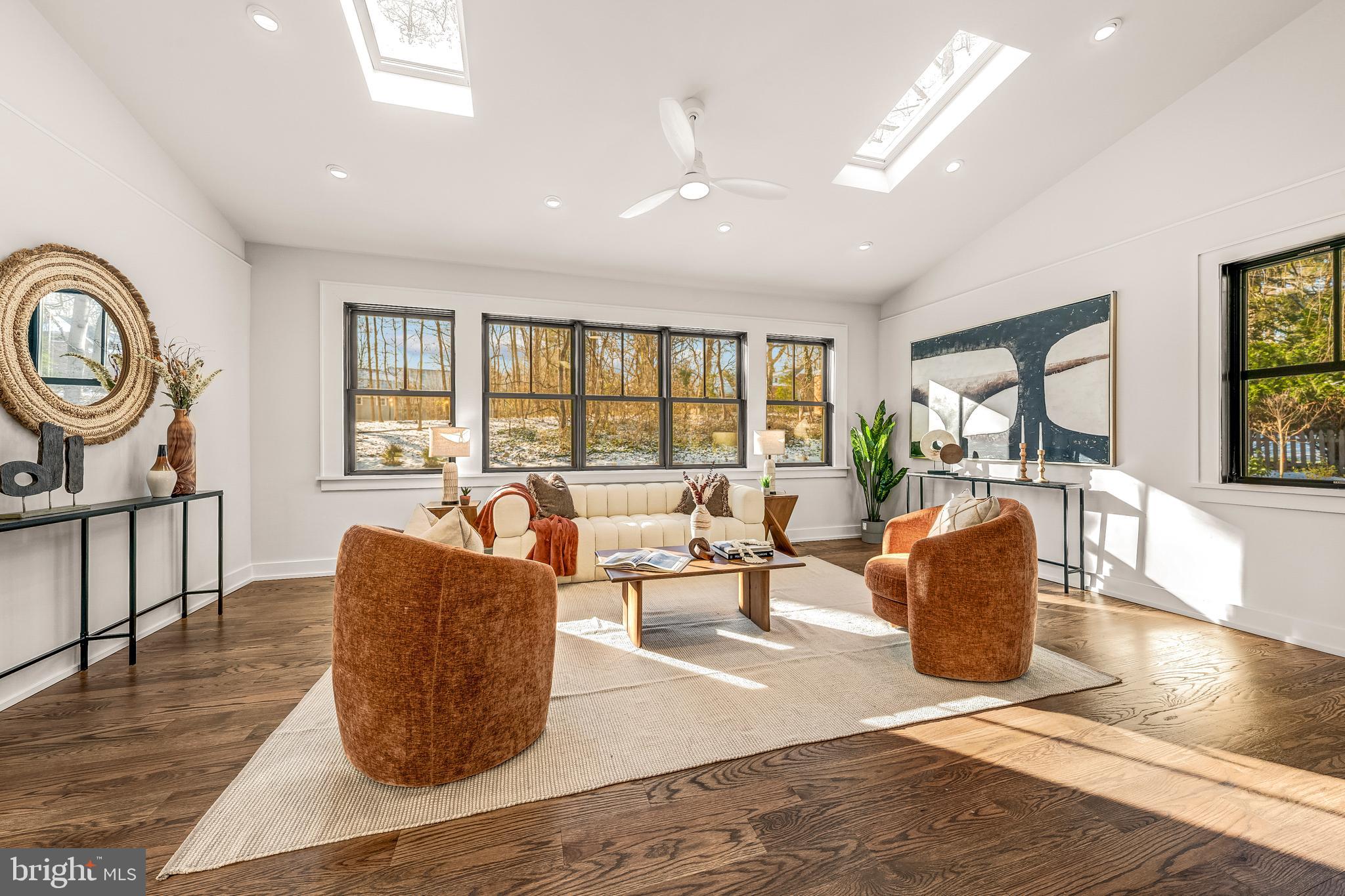 CHESTERBROOK WOODS - Residential