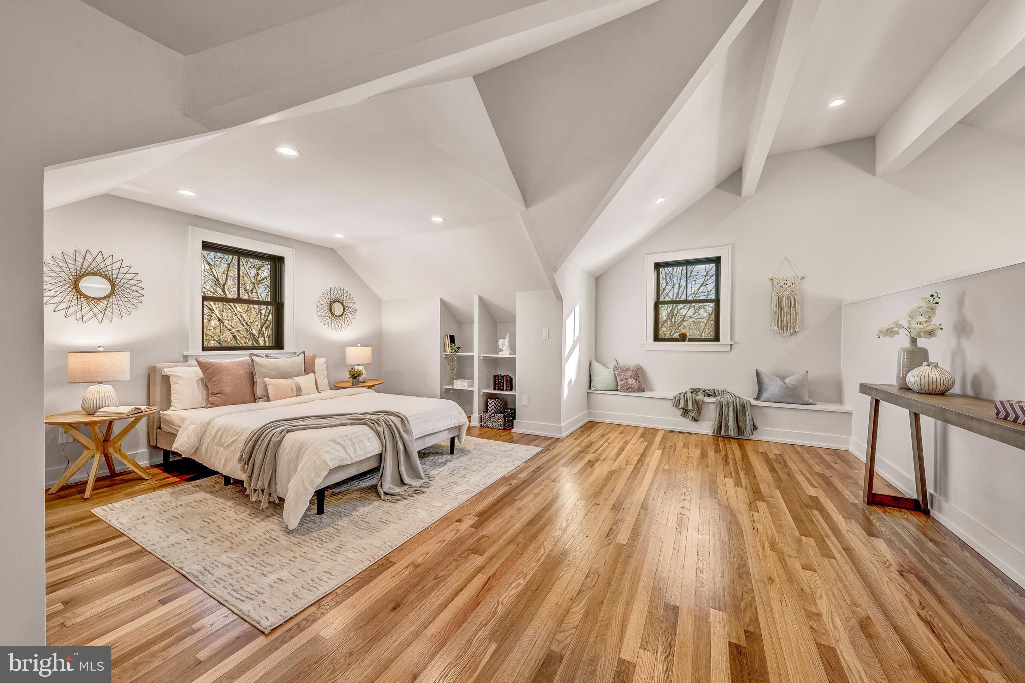 CHESTERBROOK WOODS - Residential