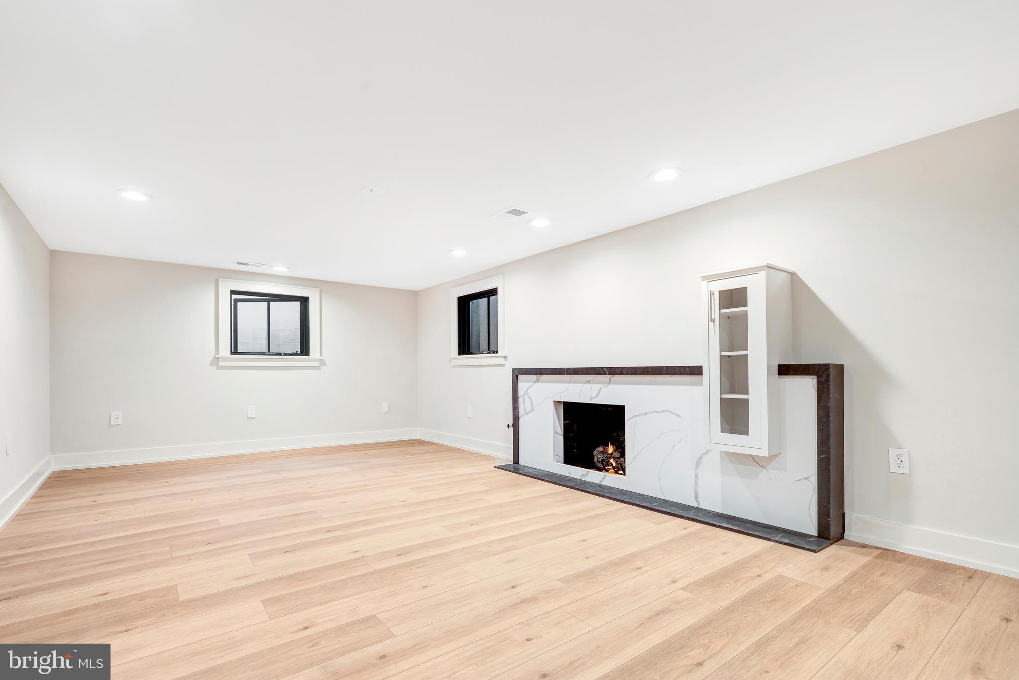 CHESTERBROOK WOODS - Residential