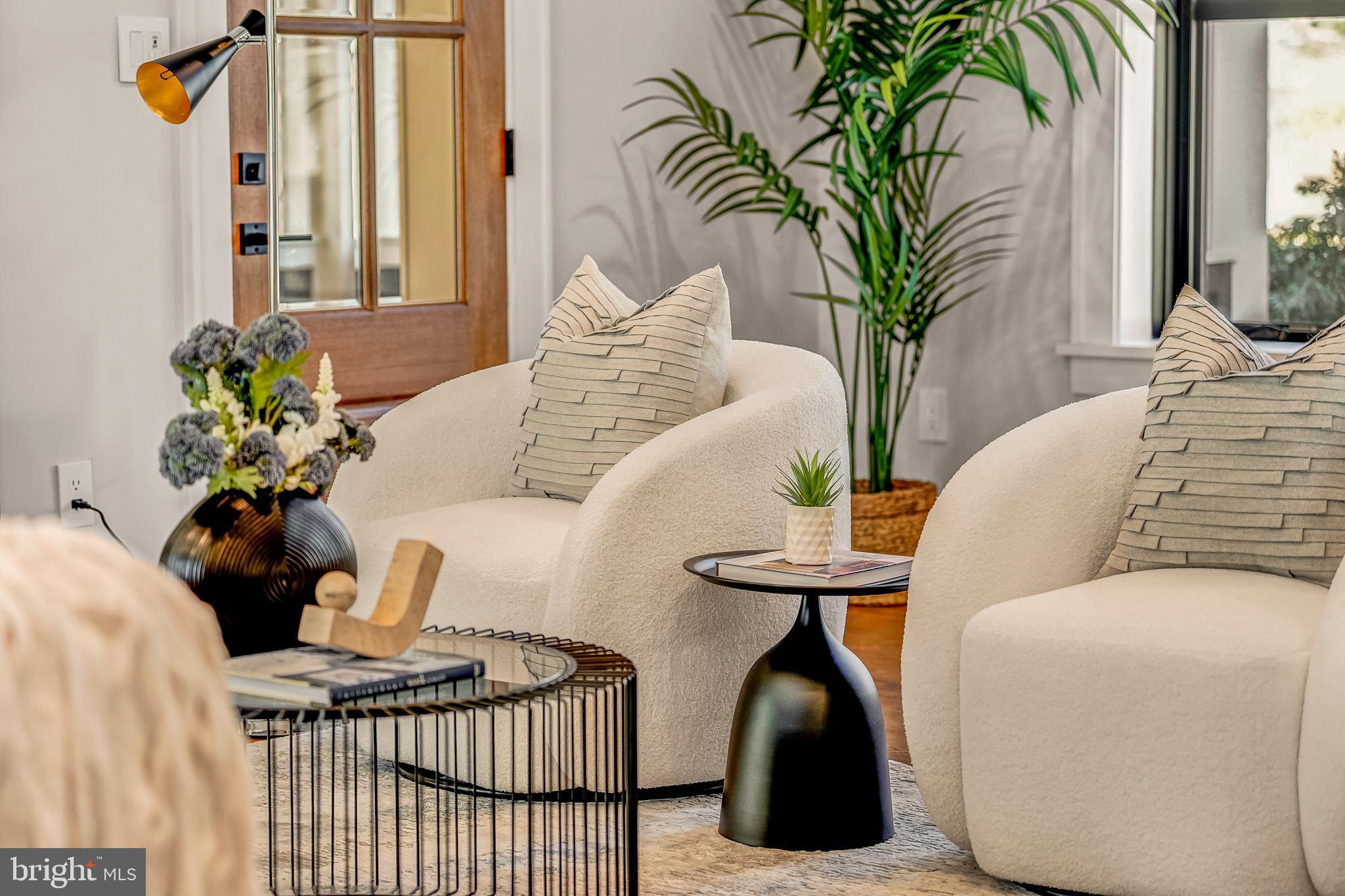 CHESTERBROOK WOODS - Residential