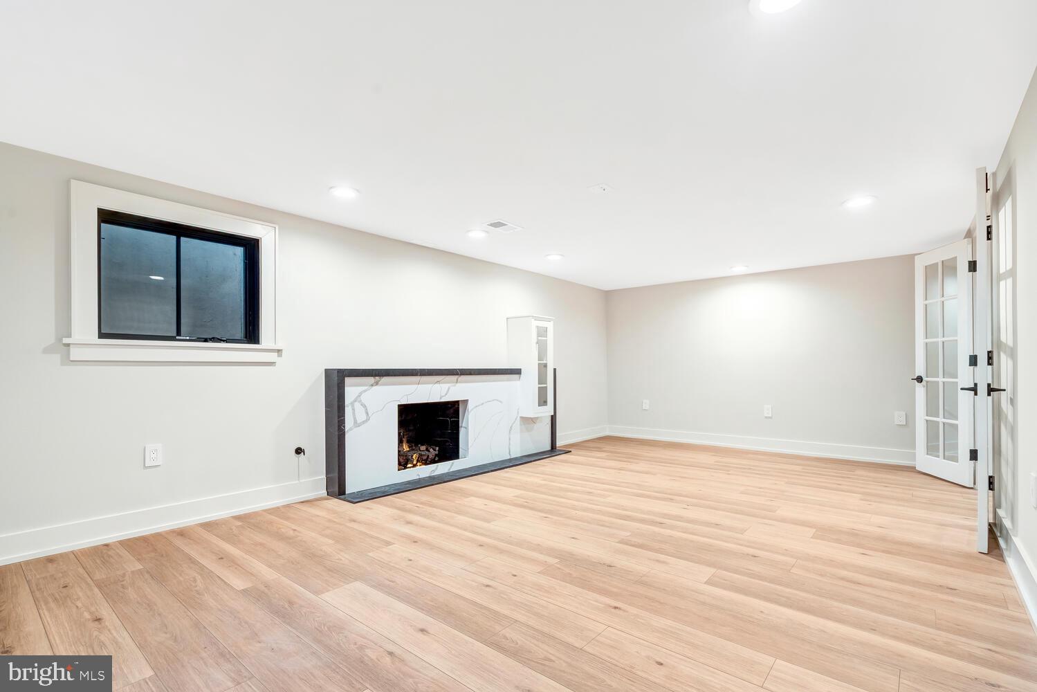 CHESTERBROOK WOODS - Residential