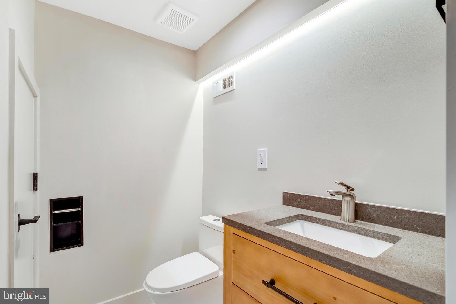 CHESTERBROOK WOODS - Residential