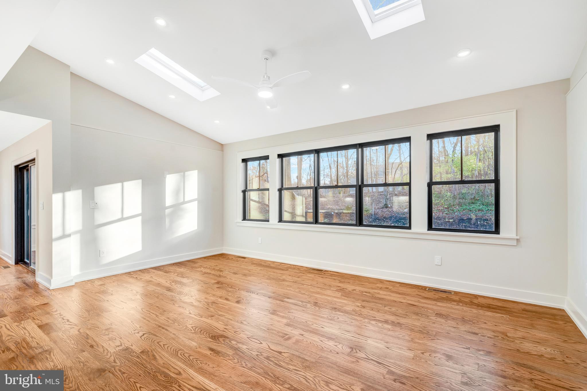 CHESTERBROOK WOODS - Residential