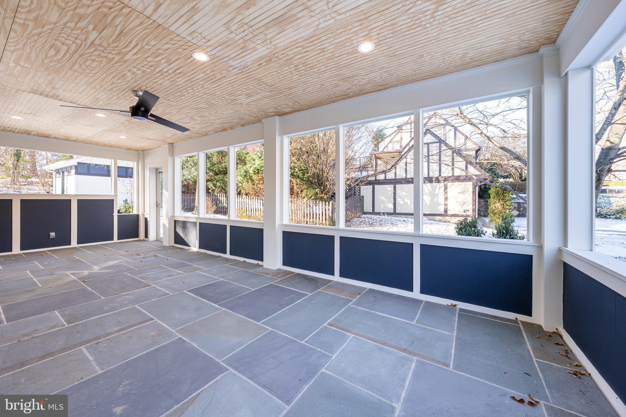 CHESTERBROOK WOODS - Residential