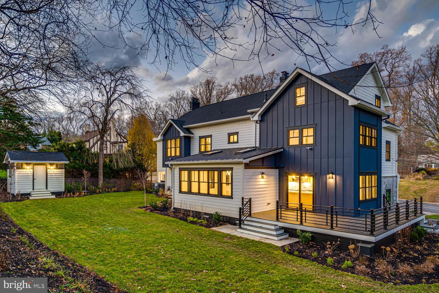 CHESTERBROOK WOODS - Residential