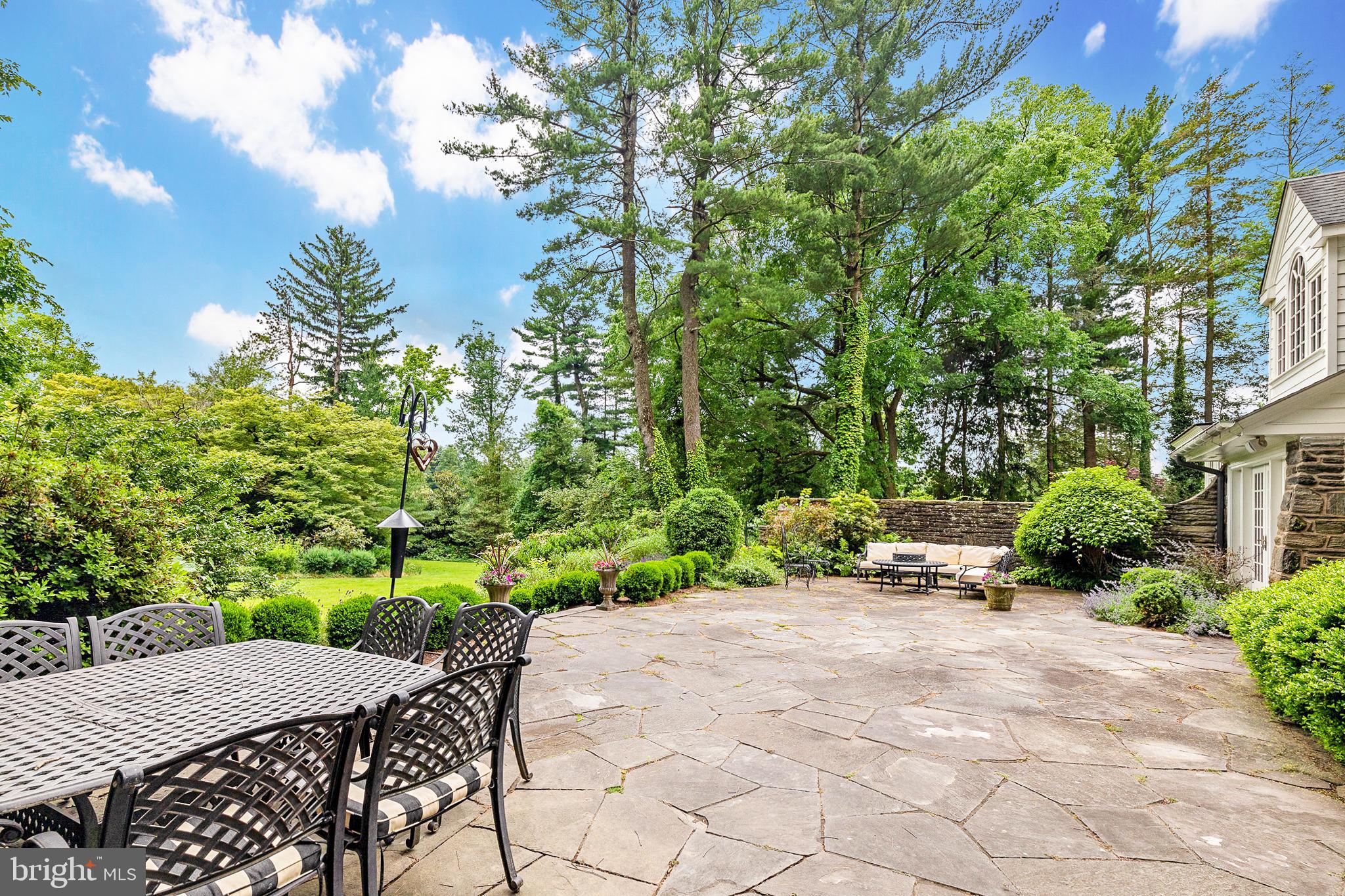 MERION GOLF ESTATES - Residential