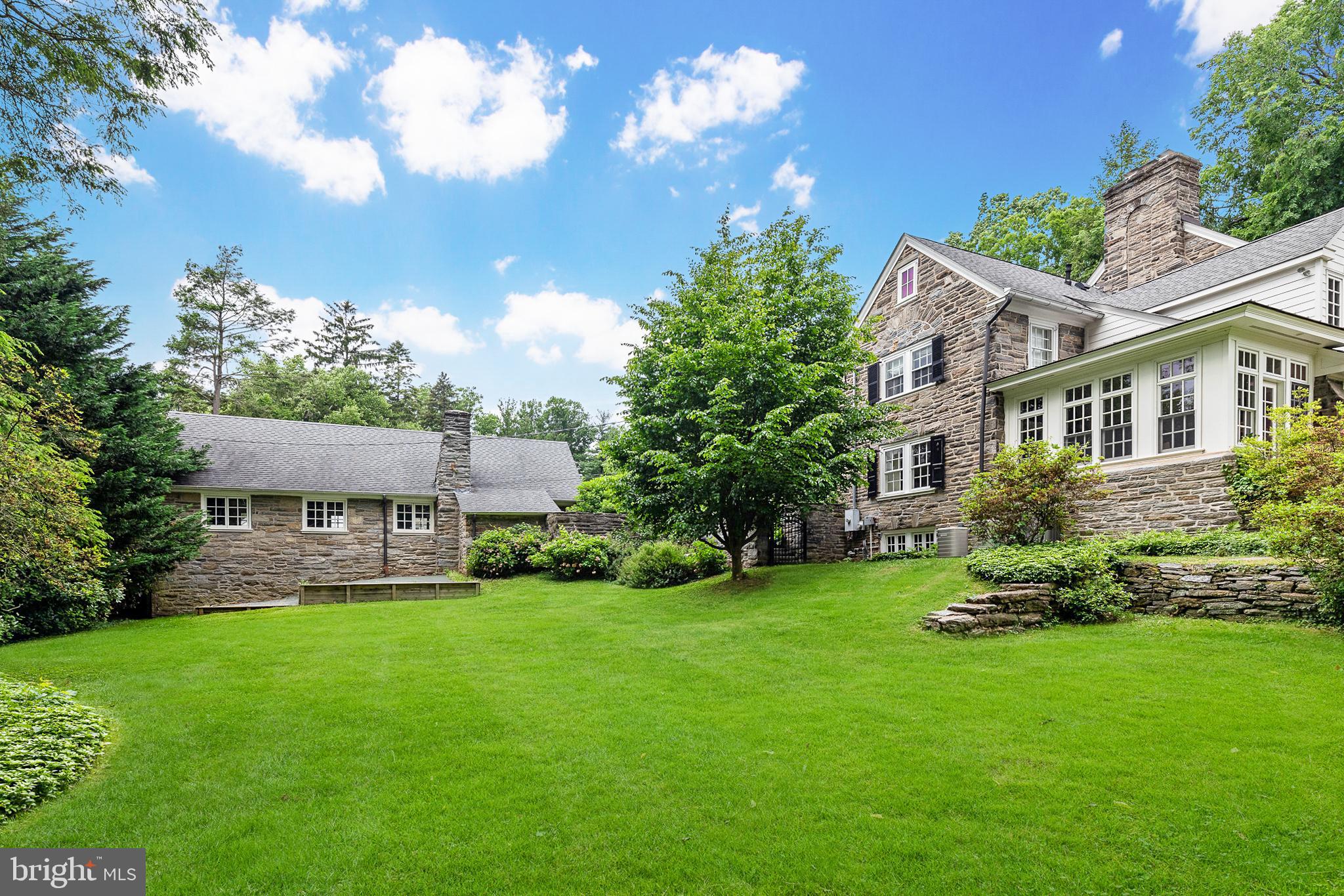 MERION GOLF ESTATES - Residential