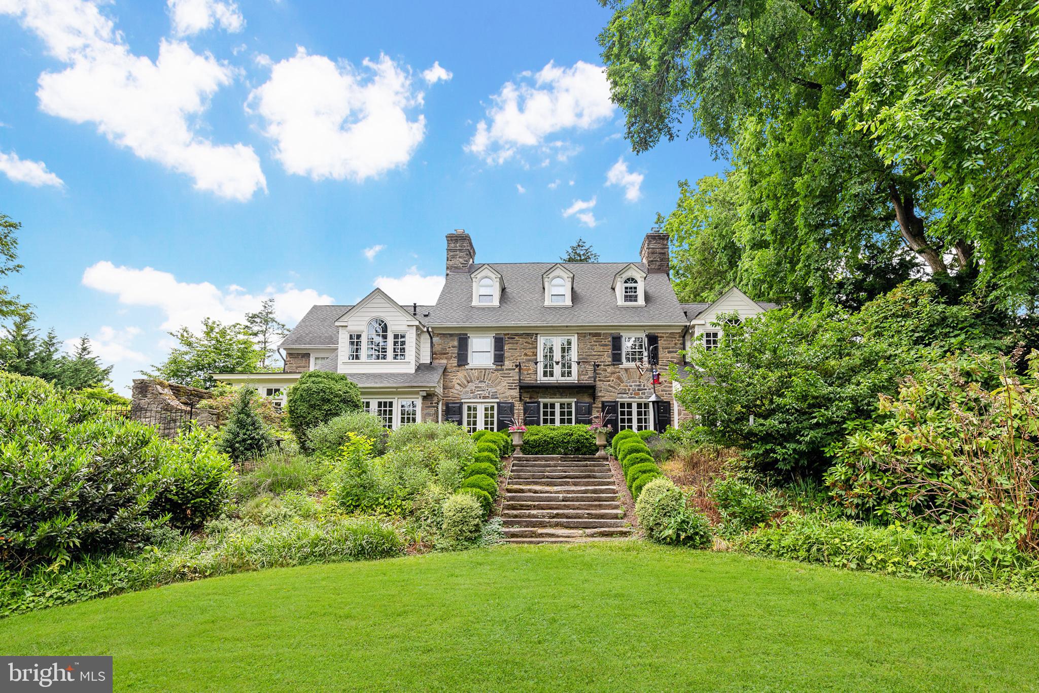 MERION GOLF ESTATES - Residential