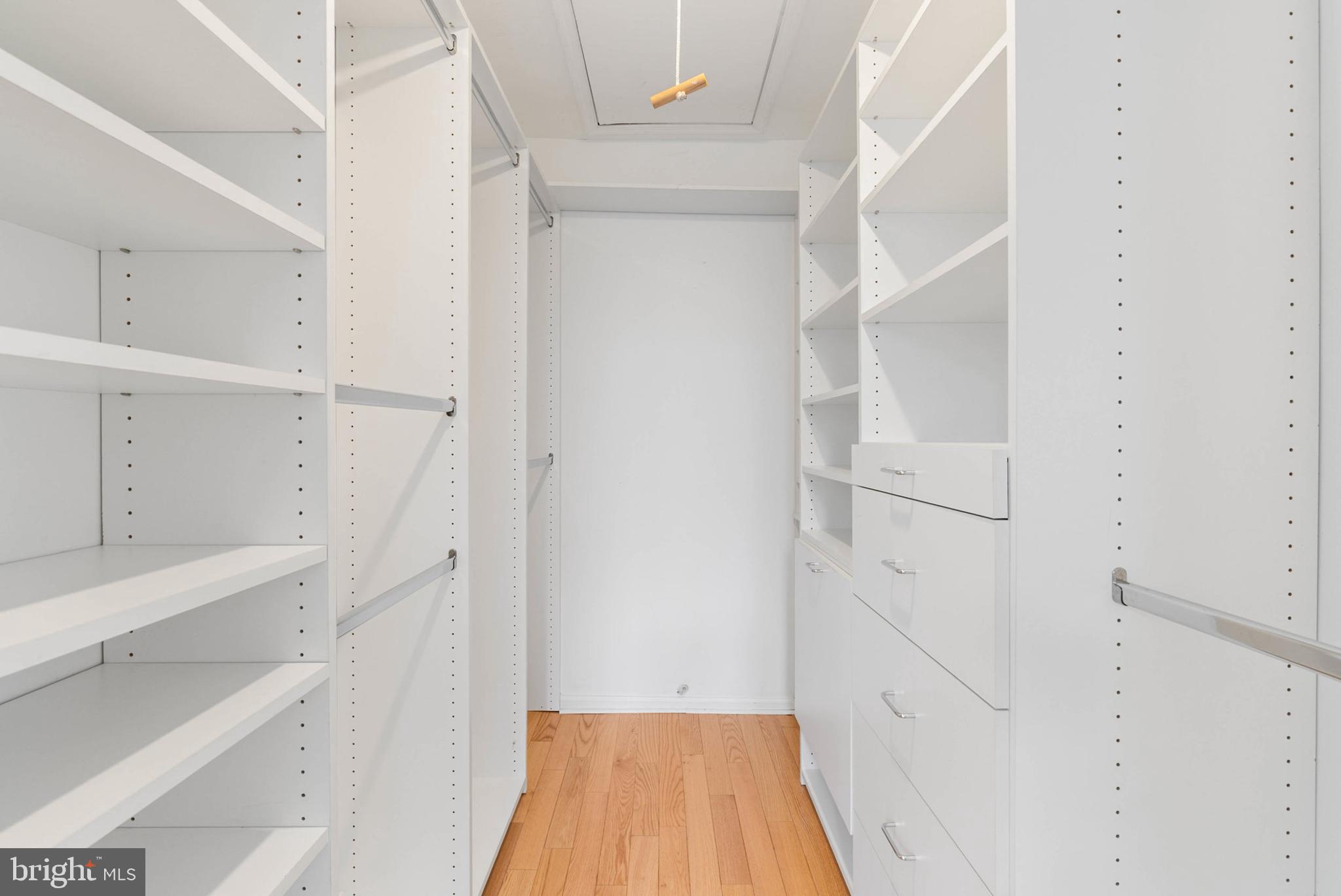 WASHINGTON SQ WEST - Residential