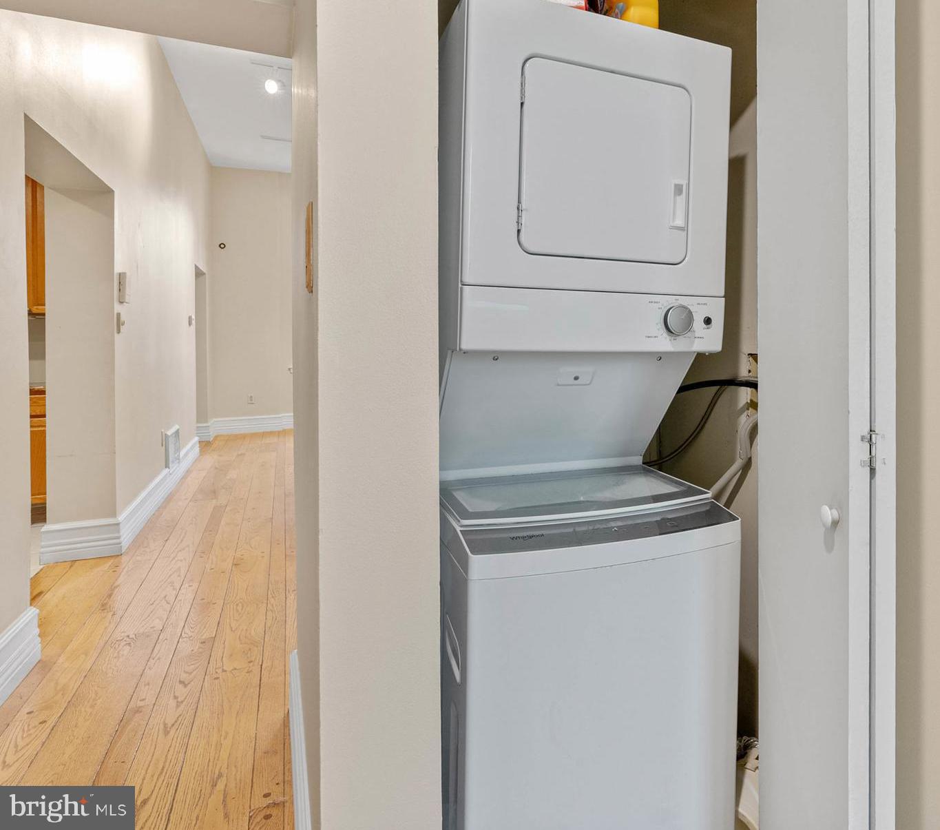 WASHINGTON SQ WEST - Residential