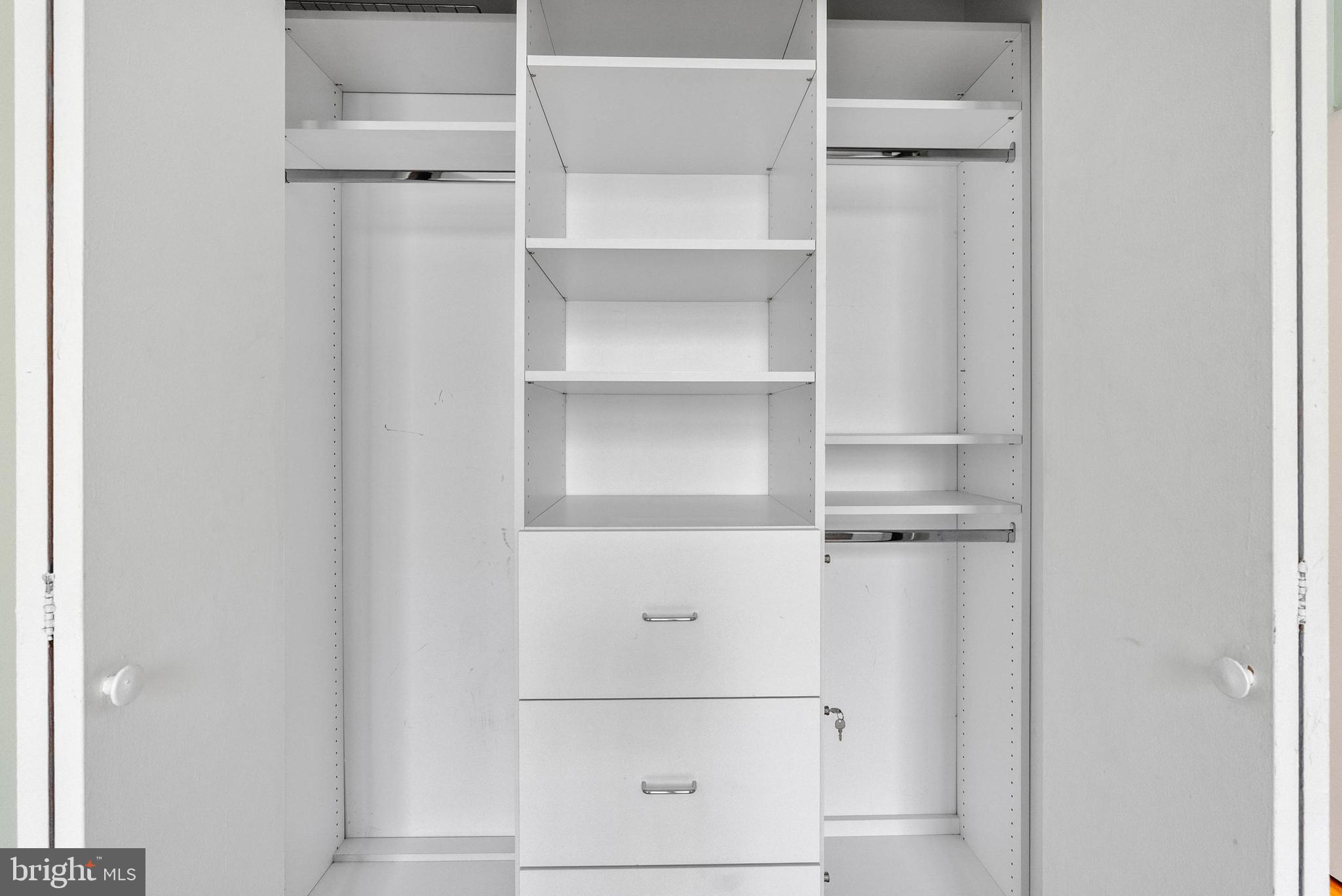 WASHINGTON SQ WEST - Residential