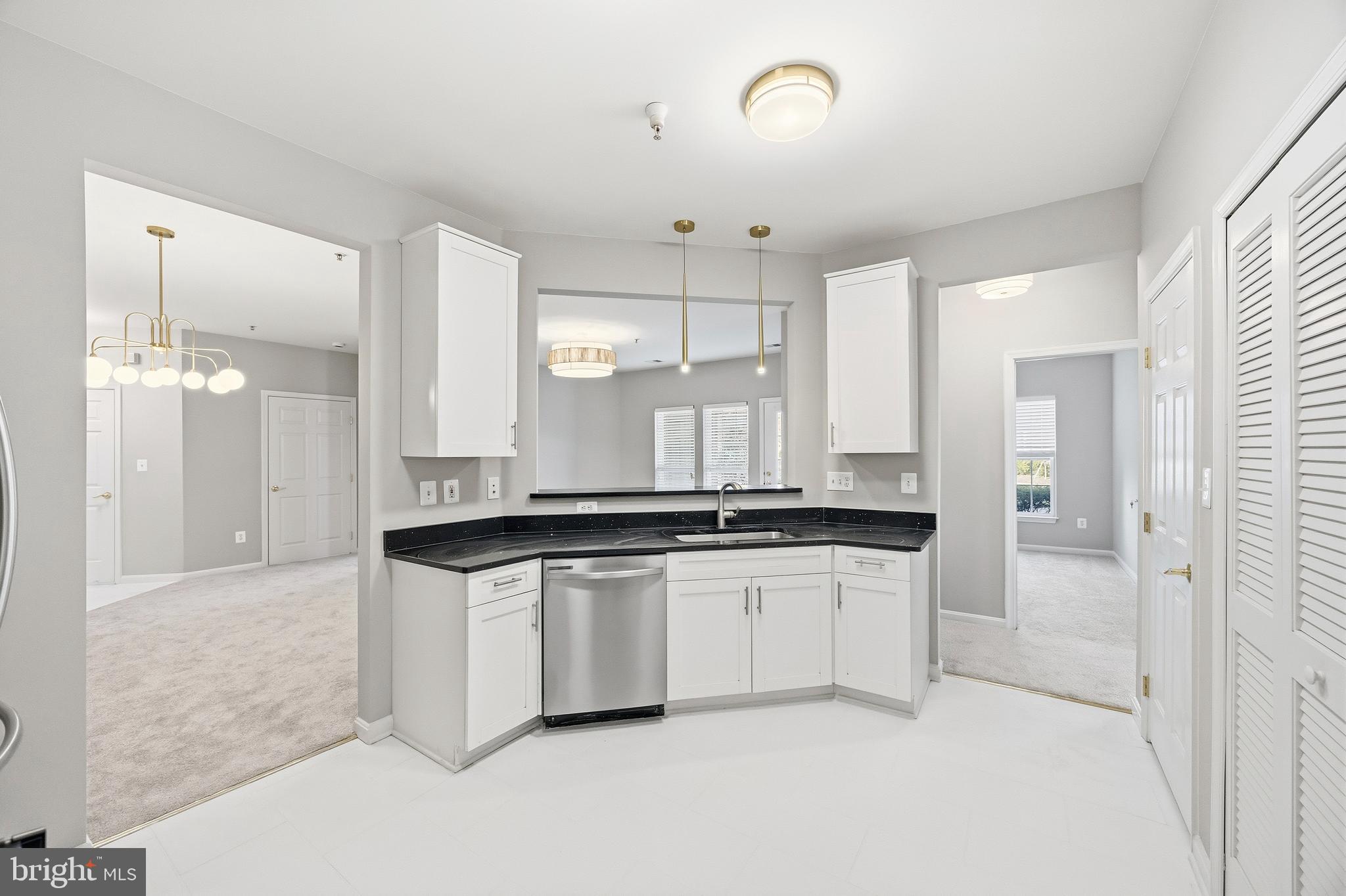 ELKRIDGE CROSSING - Residential