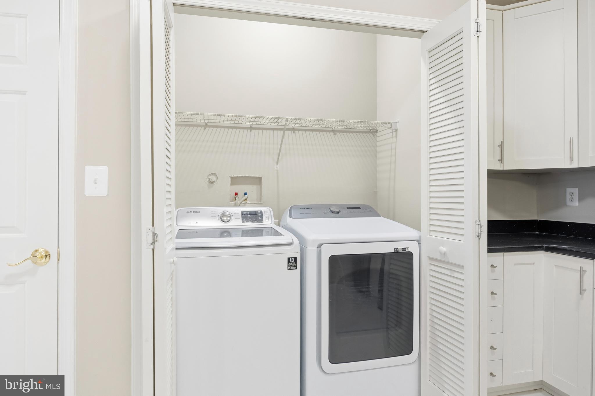 ELKRIDGE CROSSING - Residential